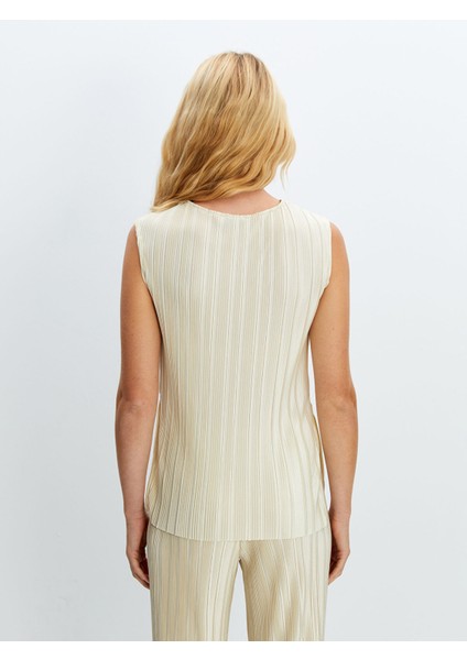 Yeni Sezon Bisiklet Yaka Dokulu Kadın Bluz fırsatları