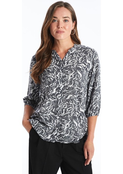 Yeni Sezon Kaçık Yaka Desenli Kadın Bluz