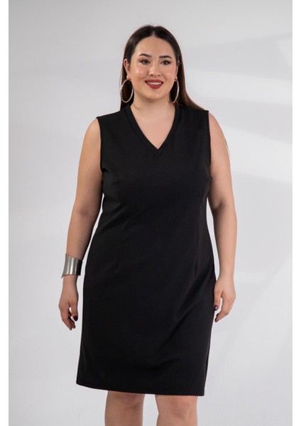 Kadın 1112041 Fermuarlı Sırt Detaylı Elbise Siyah