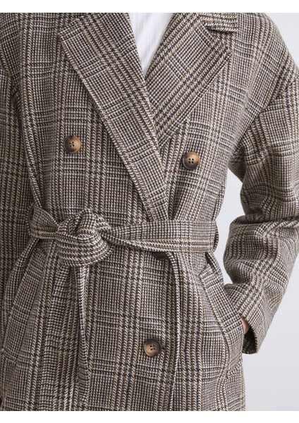 Yeni Sezon Kruvaze Yaka Desenli Kadın Kaşe Kaban modelleri