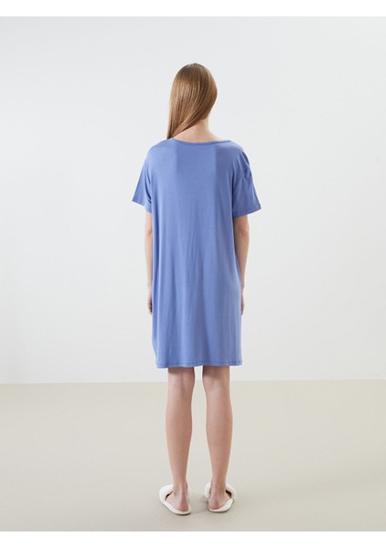 Yeni Sezon Bisiklet Yaka Nakışlı Kadın Gecelik fırsatları