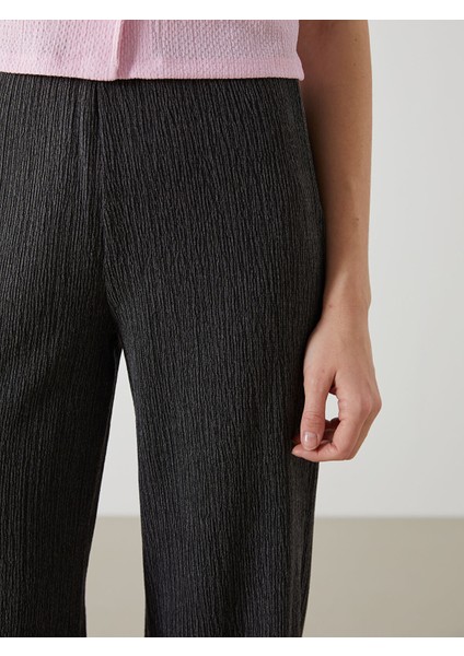 Yeni Sezon Beli Lastikli Dokulu Kadın Pantolon modelleri