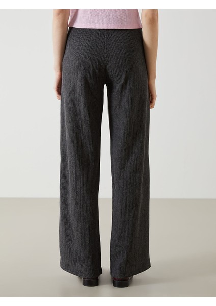 Yeni Sezon Beli Lastikli Dokulu Kadın Pantolon fırsatları