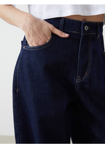 Yeni Sezon Baggy Fit Kadın Jean Pantolon modelleri