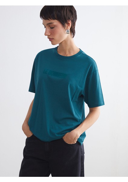 Yeni Sezon Bisiklet Yaka Baskılı Oversize Kadın Tişört