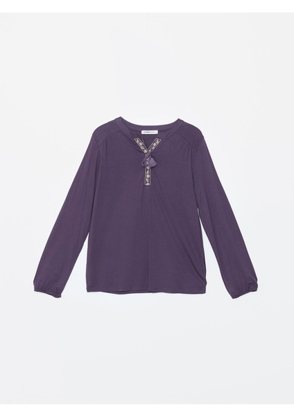 Yeni Sezon Bağlamalı Yaka Nakışlı Kadın Bluz indirimleri