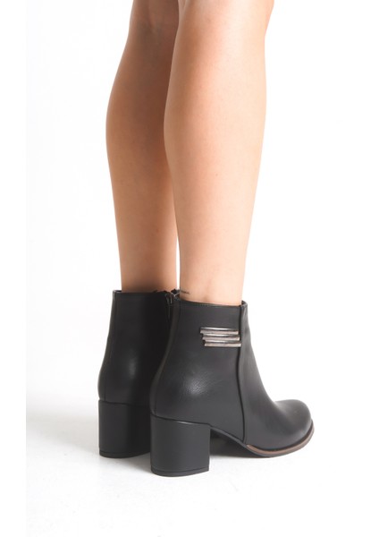 Kadın Kalın Topuklu Metal Detay Fermuarlı Günlük Bot Bootie