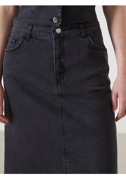 Yeni Sezon Standart Fit Kadın Jean Etek modelleri