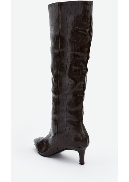 Yeni Sezon Deri Görünümlü Kadın Çizme indirimleri