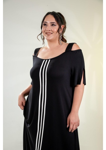 Kadın Büyük Beden Önü Biyeli Siyah Elbise