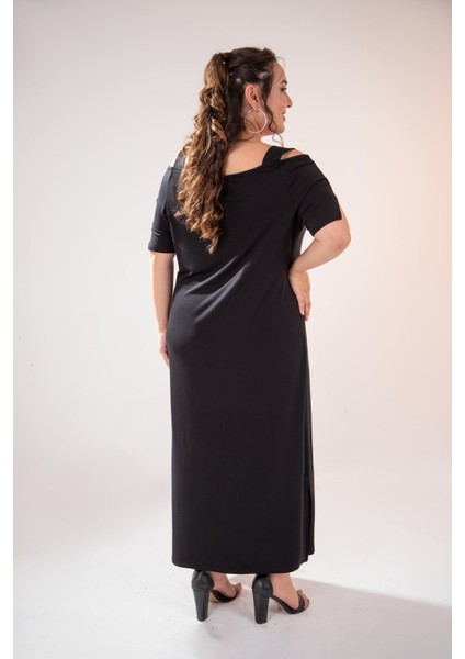 Kadın Büyük Beden Önü Biyeli Siyah Elbise indirimleri