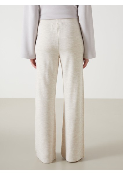 Yeni Sezon Beli Lastikli Geniş Paça Kadın Triko Pantolon fırsatları