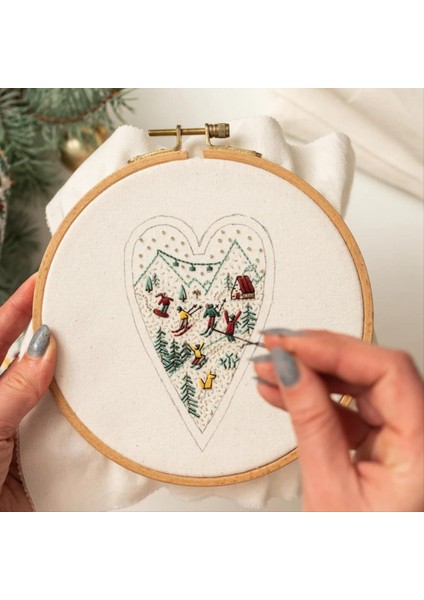 Dıy Kalp Nakışçıları Dekorasyon Nakış Seti El Işlemeli Noel Ağacı Pendantheart Çapraz Dikiş Kiti (Yurt Dışından) fırsatları