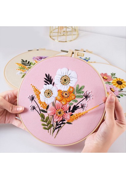 Yeni Başlayanlar Için 5 Set Nakış Kiti Damgalı Çiçek Deseni Çember Renk Iplikleri Aletler Içerir (Yurt Dışından) indirimleri