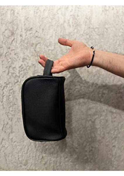 Kişisel Bakım ve Seyehat Çantası indirimleri