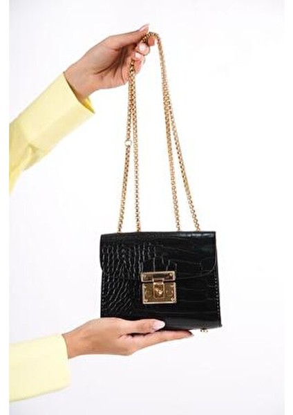 1130-S Kutu Form Zincir Askılı Krokodil Desen Askılı Omuz, El ve Kol Çantası