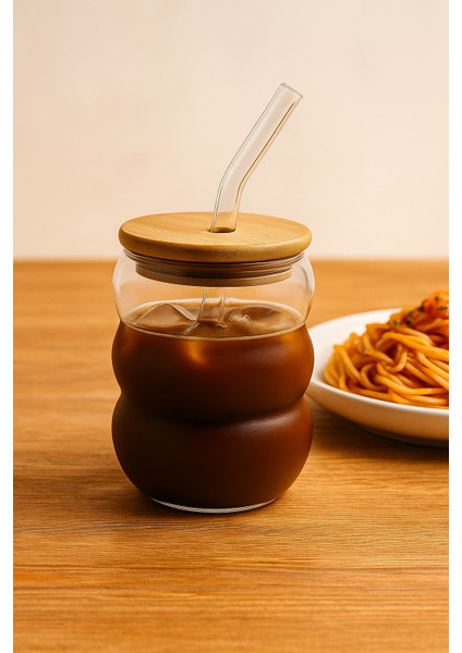 600 ml Borosilikat Cam Bardak – Bambu Kapaklı, Bubble Form, Isıya Dayanıklı Şeffaf Tasarım