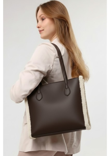 Kahverengi Polar Detaylı Geniş Omuz Çantası indirimleri
