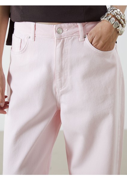 Yeni Sezon Baggy Fit Kadın Jean Pantolon modelleri