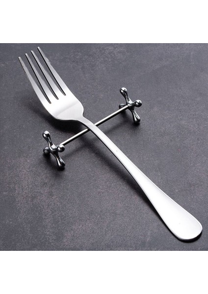 24 Adet Çinko Alay Çubukları Dinlenme Kaşıkları Stand Çatal Bıçakları Tutucu Raf Standı Metal Zanaat Masa Dekorasyonu (Yurt Dışından) fiyatları