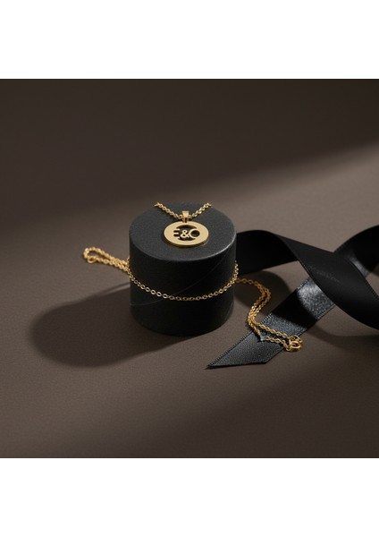 8 Ayar Altın Kolye Ucu E&o GM11252 0.5 gr modelleri