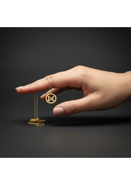 8 Ayar Altın Kolye Ucu E&k GM11210 0.5 gr fiyatları