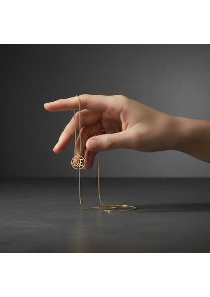 8 Ayar Altın Kolye Ucu E&l GM11225 0.5 gr fiyatları