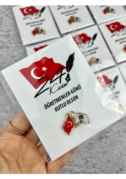 Öğretmenler Günü Hediyesi Atatürk ve Bayrak Broş 1 Adet