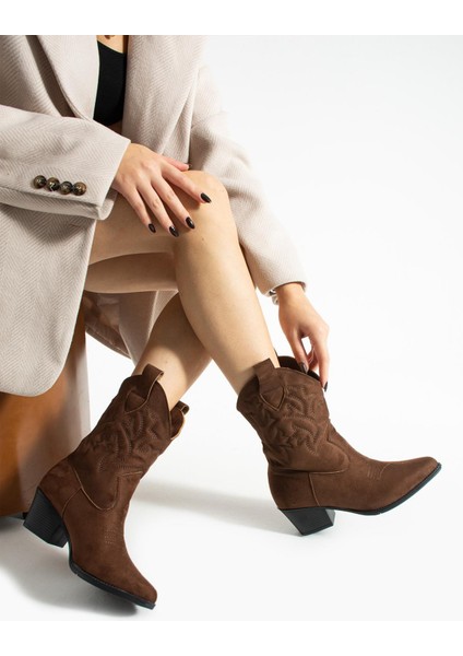 Kadın Sivri Burunlu Topuklu Bot Western - Kahverengi fiyatları