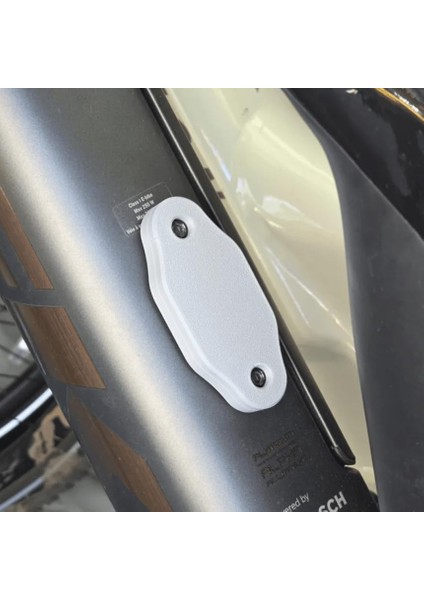 Için Bisiklet Suluk Arkasına Takılan Tutucu Smart Tag 2 Kılıf - Beyaz fiyatları