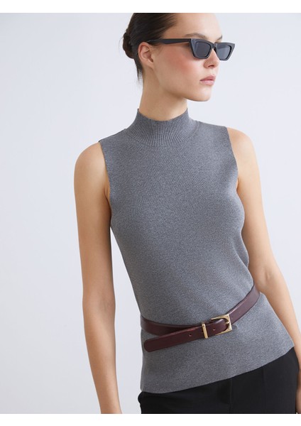 Yeni Sezon Dik Yaka Kadın Triko Süveter