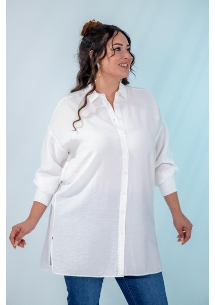 Kadın 210084 Büyük Beden Yanı Yırtmaçlı Gömlek Beyaz