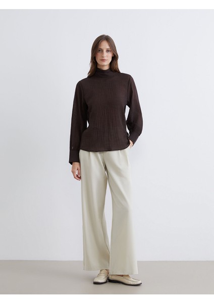 Yeni Sezon Dik Yaka Dokulu Bluz fiyatları