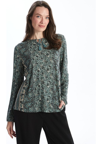 Yeni Sezon Bağlamalı Yaka Desenli Kadın Bluz