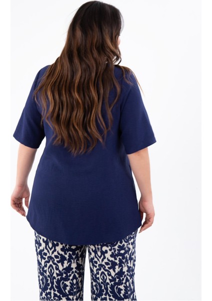 Kadın 333931 Keten Yanı Yırtmaçlı Bluz Lacivert