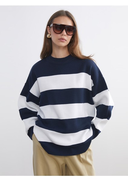 Yeni Sezon Bisiklet Yaka Çizgili Oversize Kadın Triko Kazak