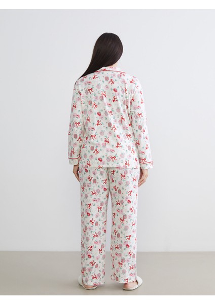 Yeni Sezon Gömlek Yaka Yılbaşı Temalı Kadın Pijama Takımı fırsatları