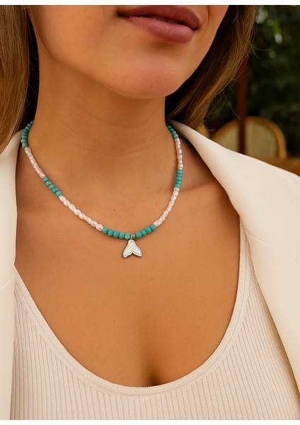 Balık Kuyruğu Figürlü Küçük Inci ve Kristal Taşlı Kadın Kolye