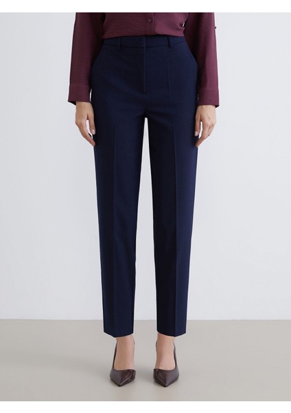 Yeni Sezon Standart Fit Kadın Pantolon fiyatları