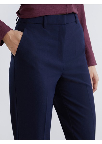 Yeni Sezon Standart Fit Kadın Pantolon modelleri