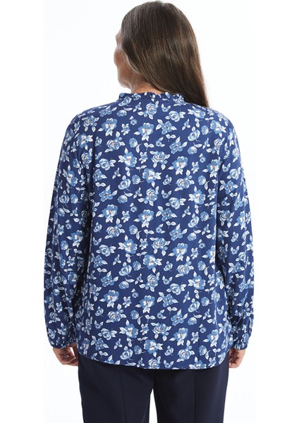 Yeni Sezon Kaçık Yaka Desenli Kadın Gömlek indirimleri