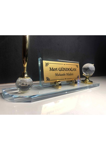 Masa Üstü Cam İsimlik Kalem ve Dünya Aksesuarlı Şeffaf Hediye Seti