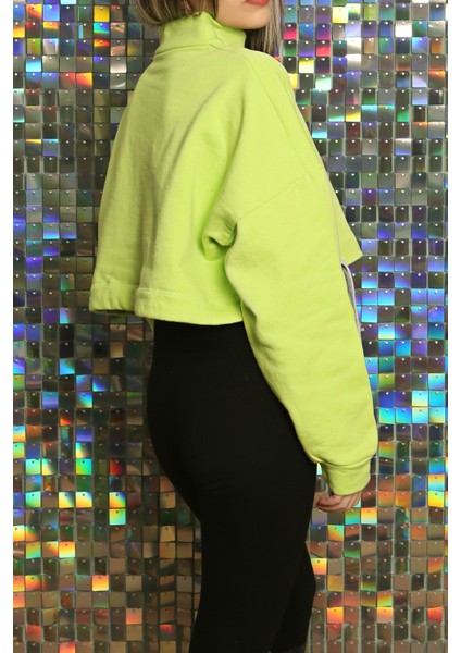 Kadın Baskılı Kuş Gözü Detaylı Kalın Şık Modern Crop Sweatshirt indirimleri