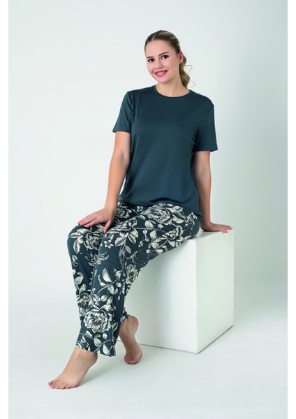 Kadın Viskon Bisiklet Yaka Kısakol Pijama Takım C840-910