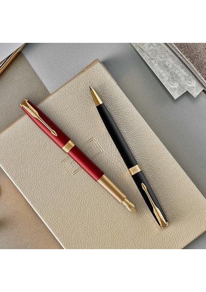 Tükenmez, Mat Siyah, Paladyum Süslemeli, Orta Uçlu, Siyah Mürekkep, Hediye Kutusu fiyatları