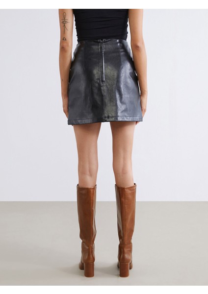 Yeni Sezon Beli Fermuarlı Deri Görünümlü Mini Etek fırsatları