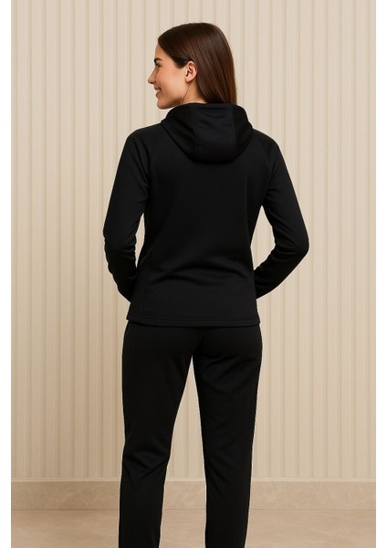 Kadın Spor Eşofman Takımı Siyah – Kapüşonlu Üst, Rahat Jogger Alt fırsatları