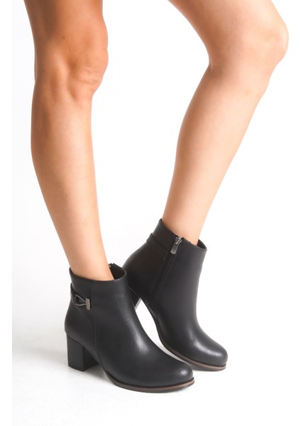 Metal Detaylı Topuklu Bilek Boy Topuklu Kadın Siyah Bot Bootie indirimleri