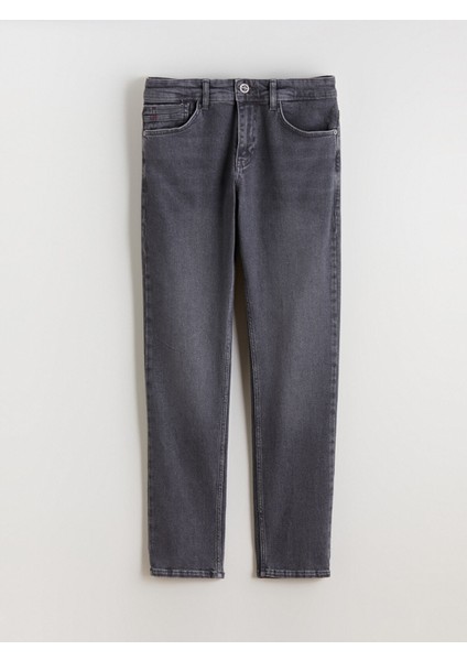 Yeni Sezon 750 Slim Fit Erkek Jean Pantolon indirimleri