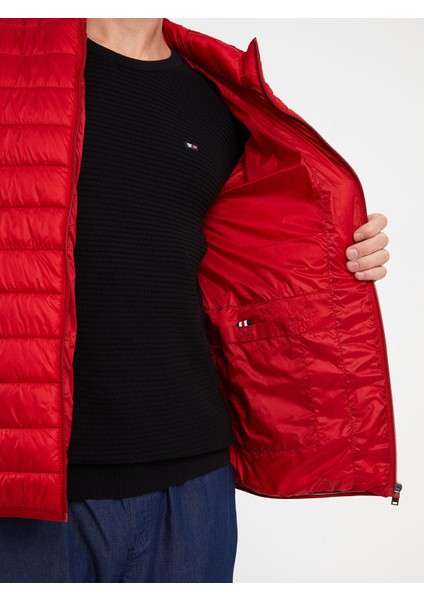 Yeni Sezon Standart Kalıp Dik Yaka Erkek Şişme Mont fırsatları